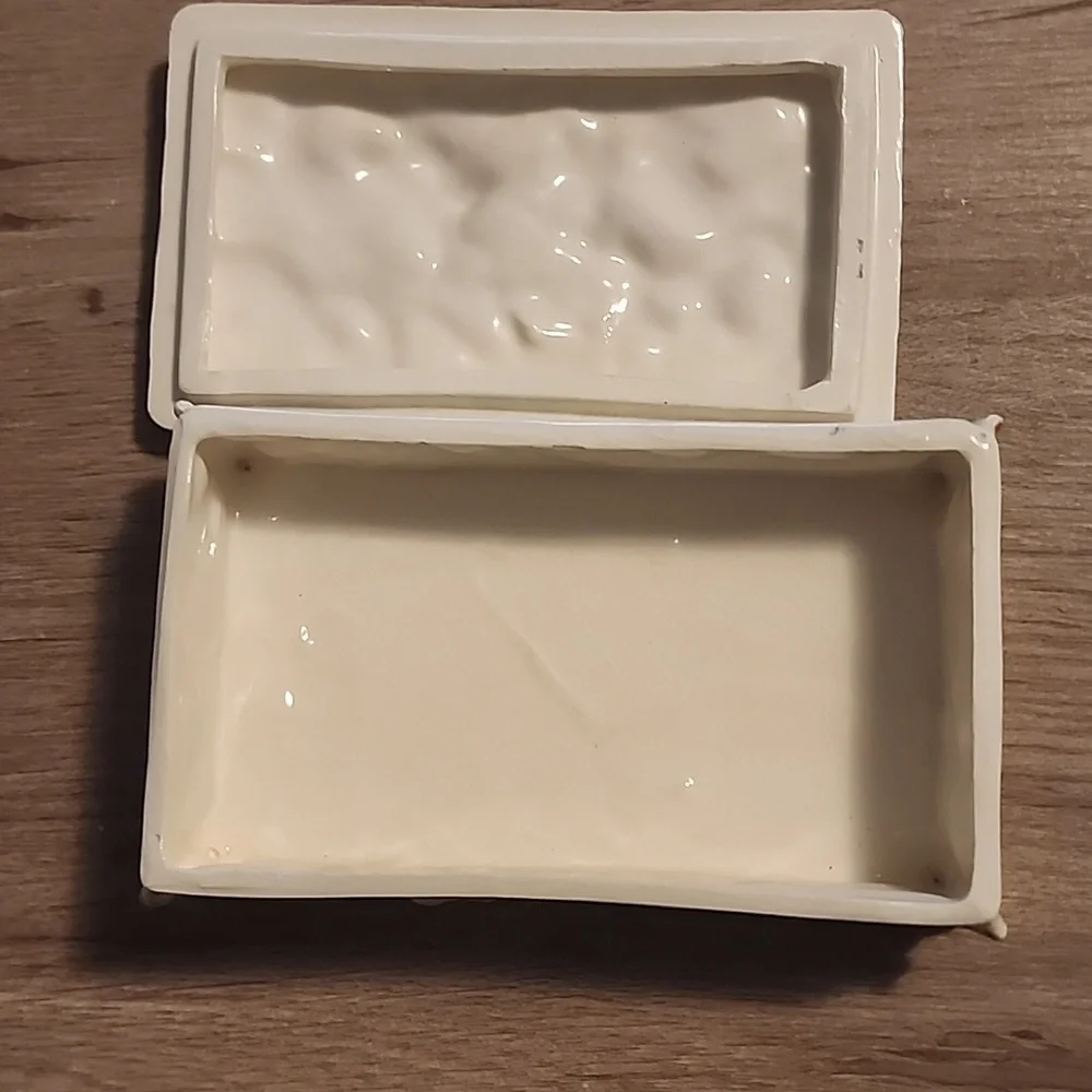 Ceramic jewelry Trinket container